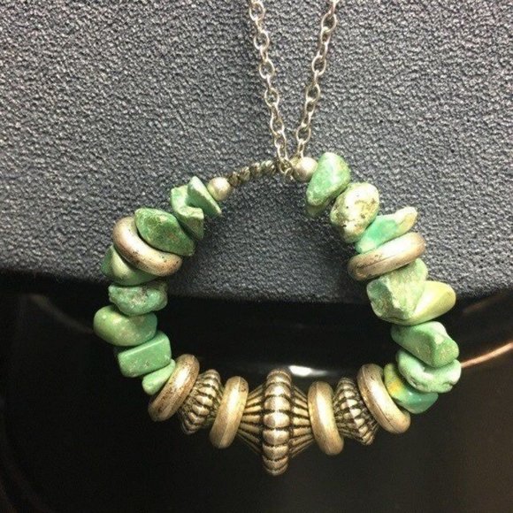 Stone Loop Pendant Necklace Mint Green Long Silver Chain Retro BoHo Soft Girl - Picture 3 of 6